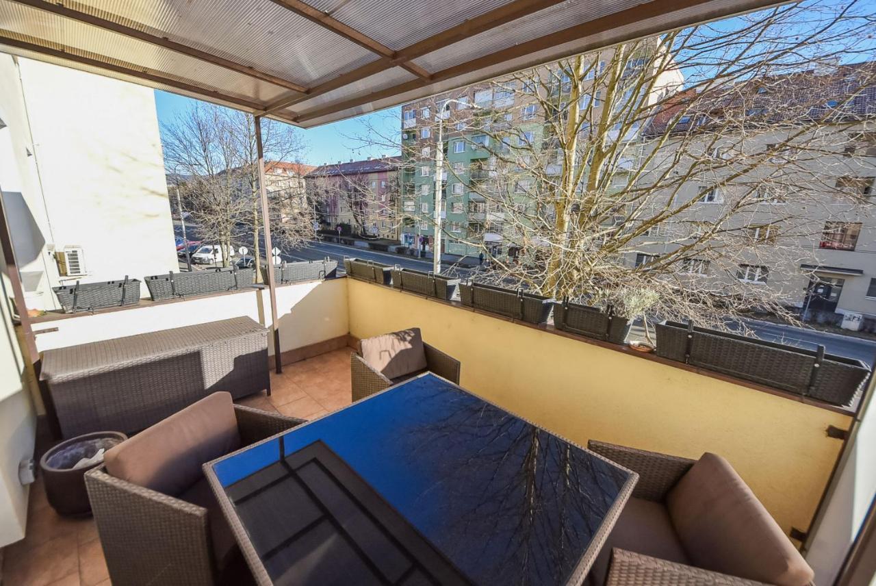 City Komfort Terrace Košice Εξωτερικό φωτογραφία